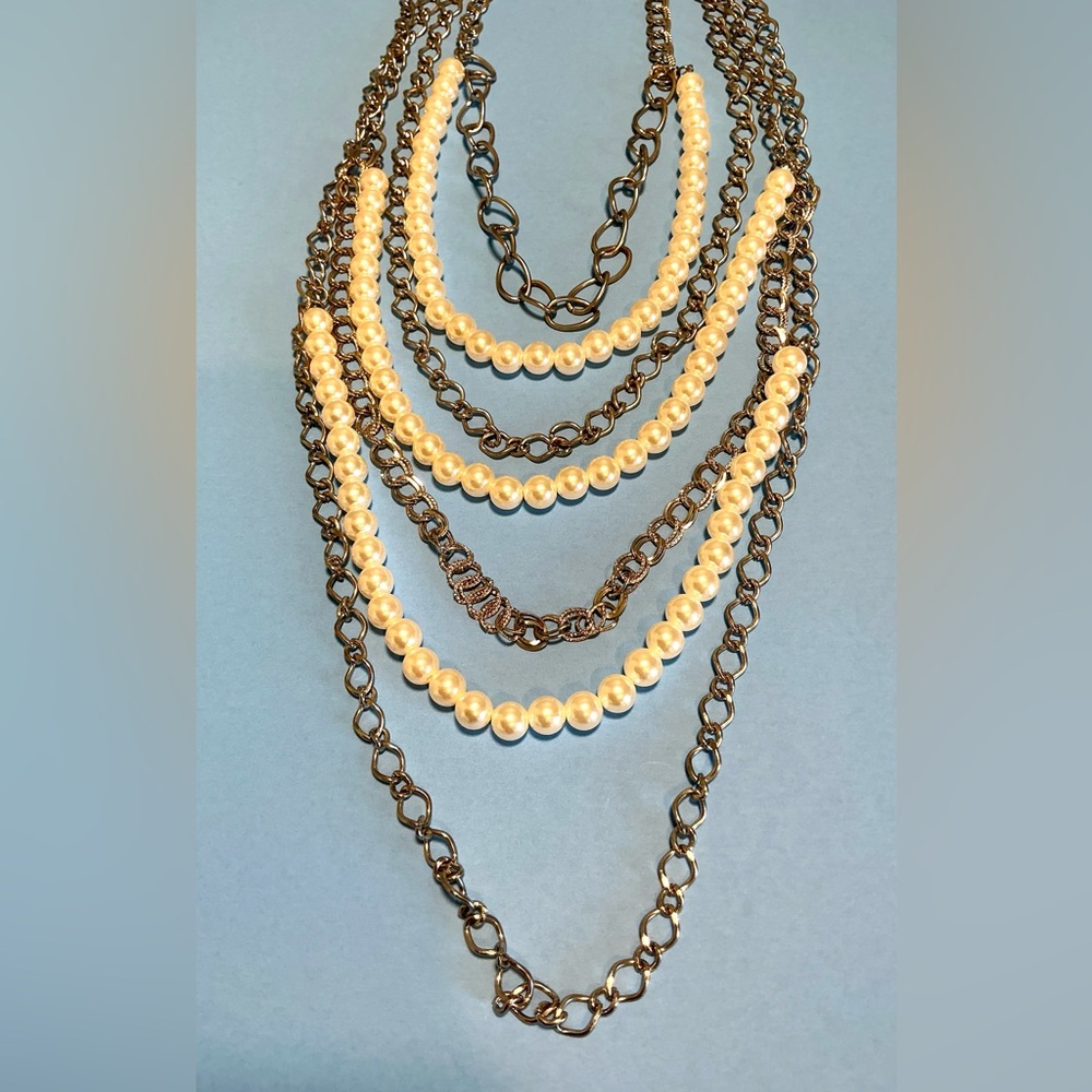 Elegant 7-Strand Layered Necklace: Faux Pearls & Silver-Tone Chains